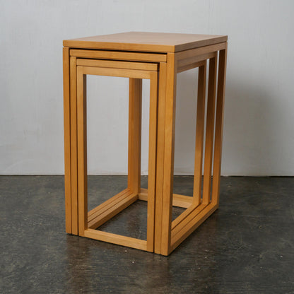 Trio ネストテーブル