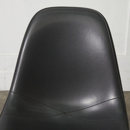 サイドシェルチェア スタッキングベース