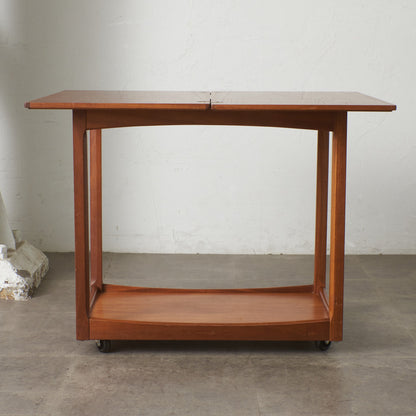 英国ヴィンテージ ターンリーフ ティートロリー