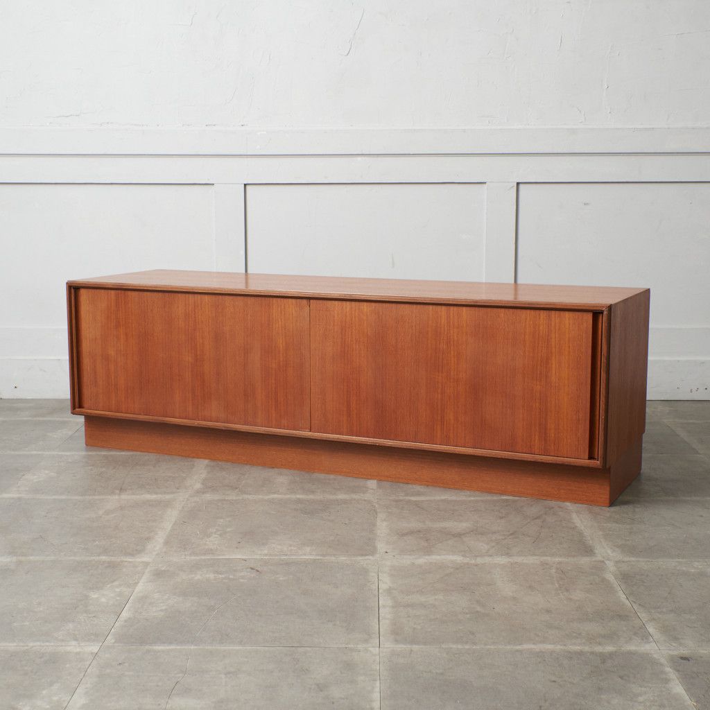 Form FIVE サイドボード