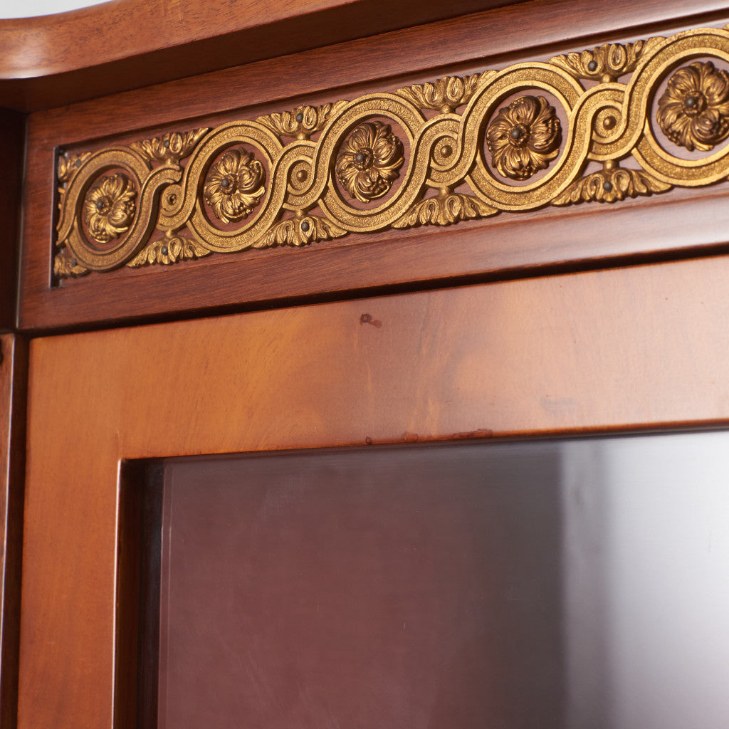 クラシック ガラスキャビネット