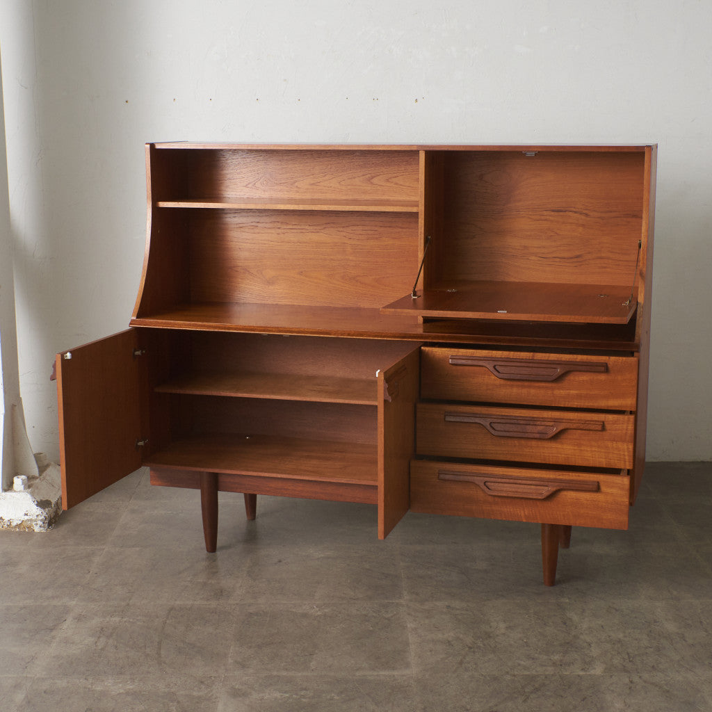 イギリス ヴィンテージ ハイサイドボード｜rocca rocca