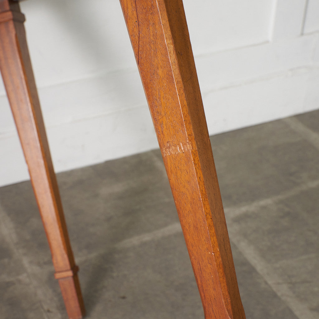 TRIUNE 伸長式 ダイニングテーブル