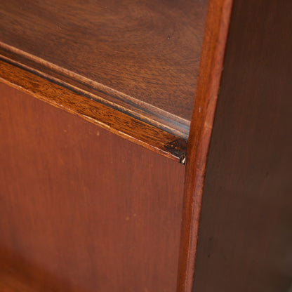 英国ヴィンテージ ガラスキャビネット