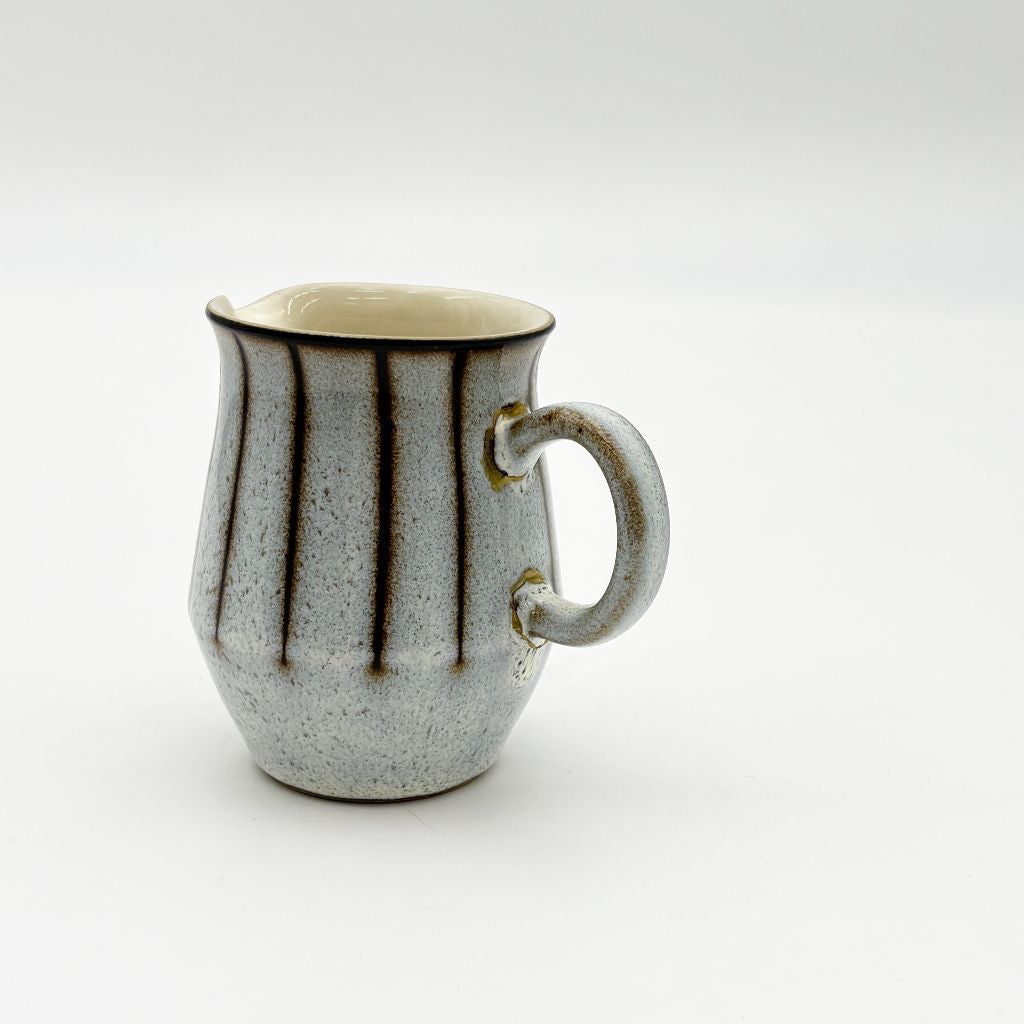 Studio スタジオ ミルクジャグ