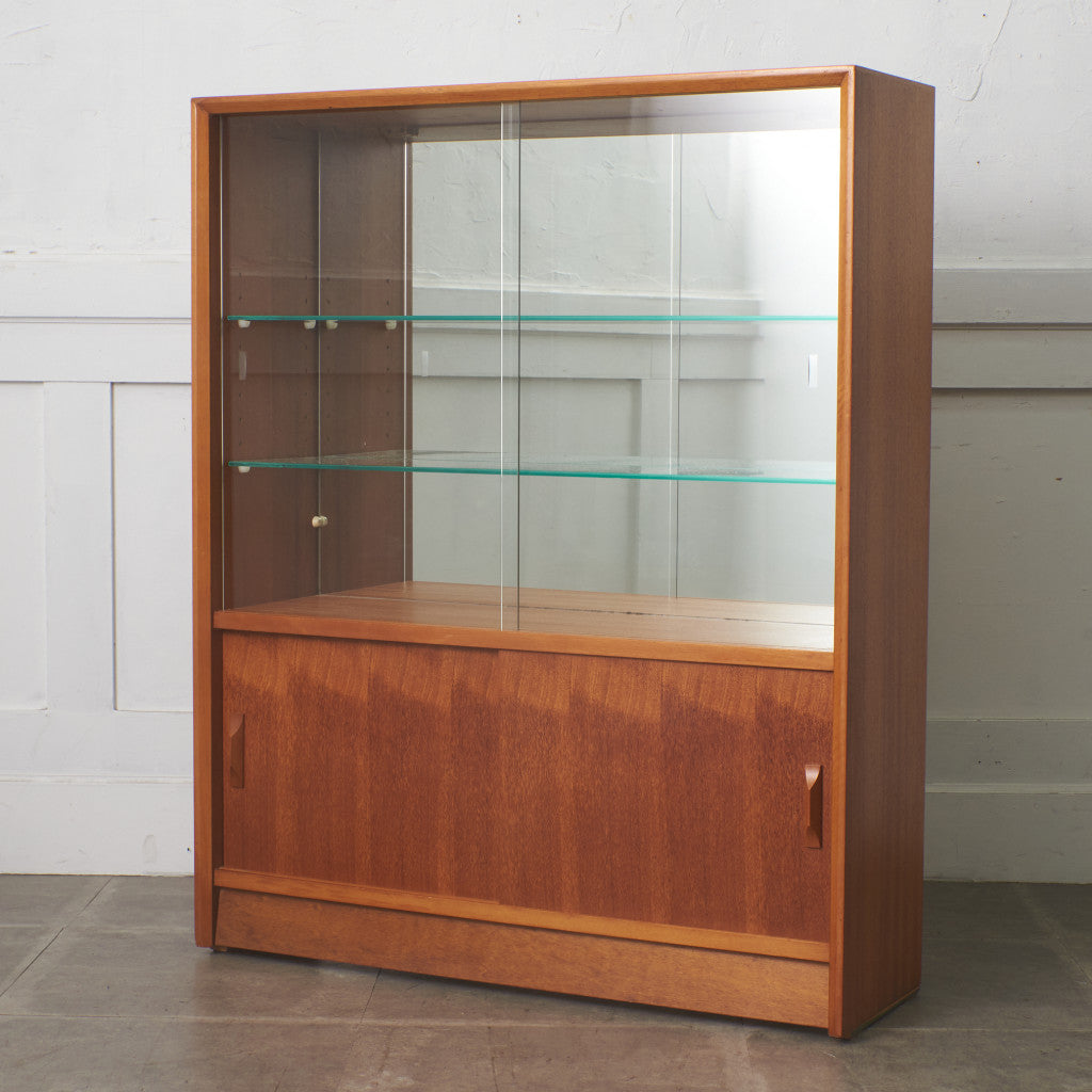 ※最終価格※【展示品】ヴィンテージ　ガラスキャビネット ヴィンテージ ガラスキャビネット – rocca rocca