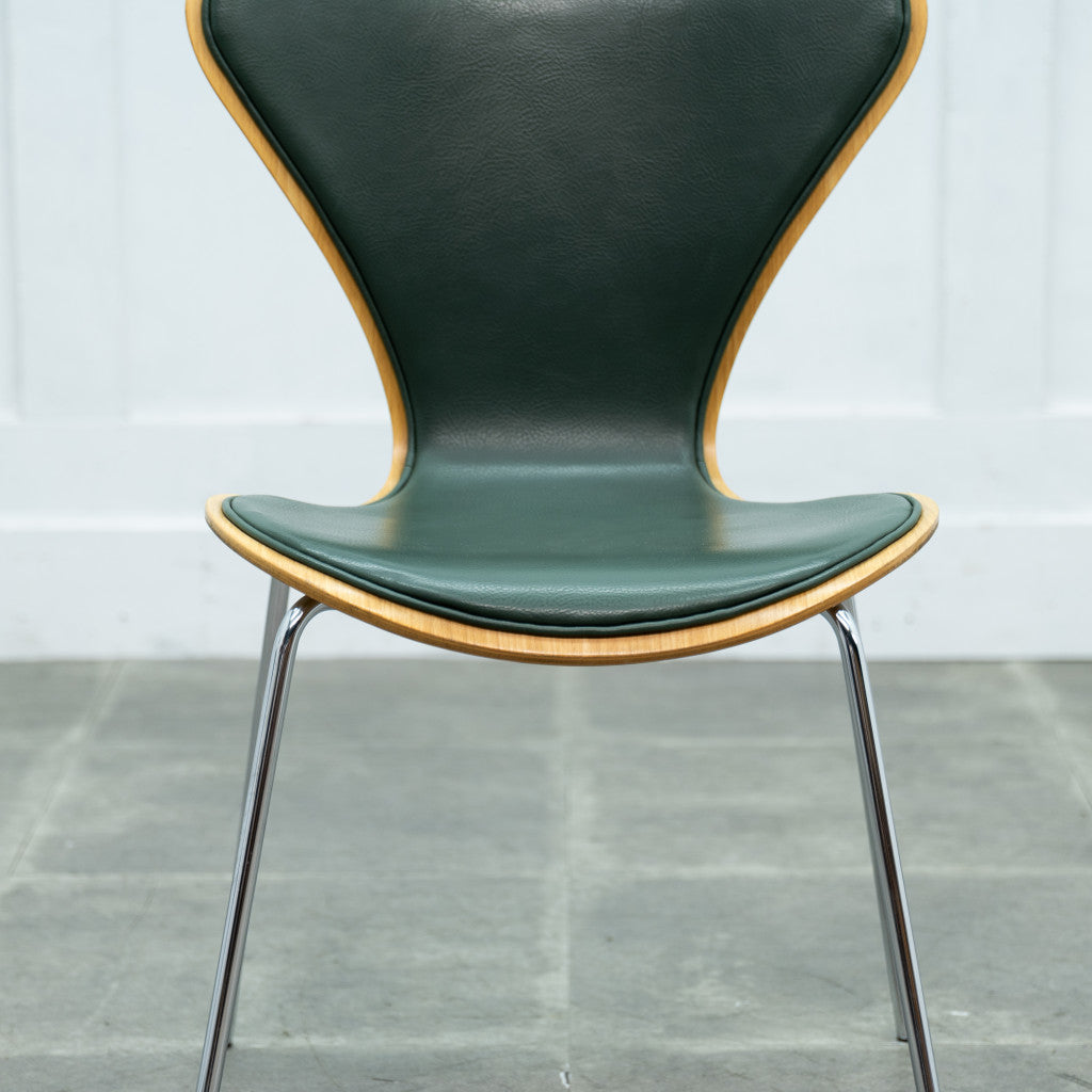 セブンチェア / フロントパディング