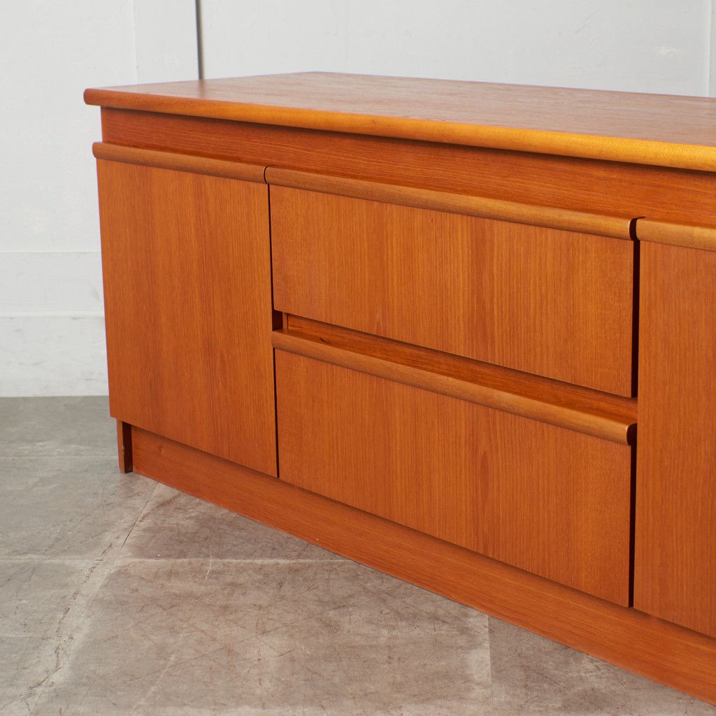 ヴィンテージ サイドボード