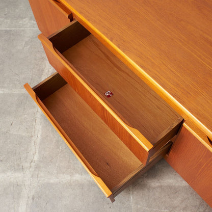 ヴィンテージ サイドボード