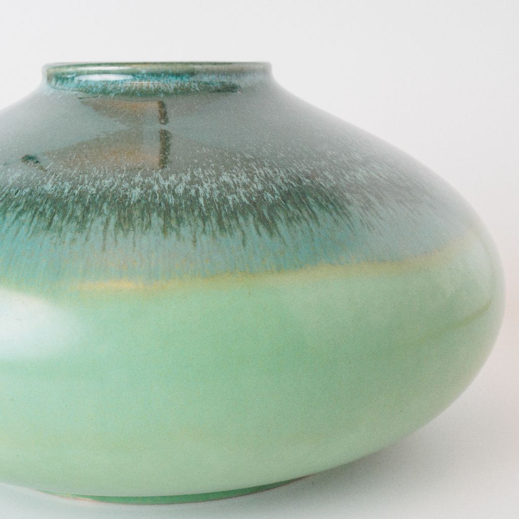 German Art Pottery フラワーベース
