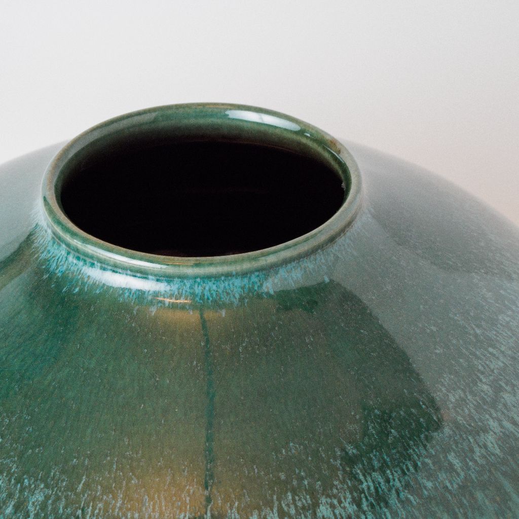 German Art Pottery フラワーベース