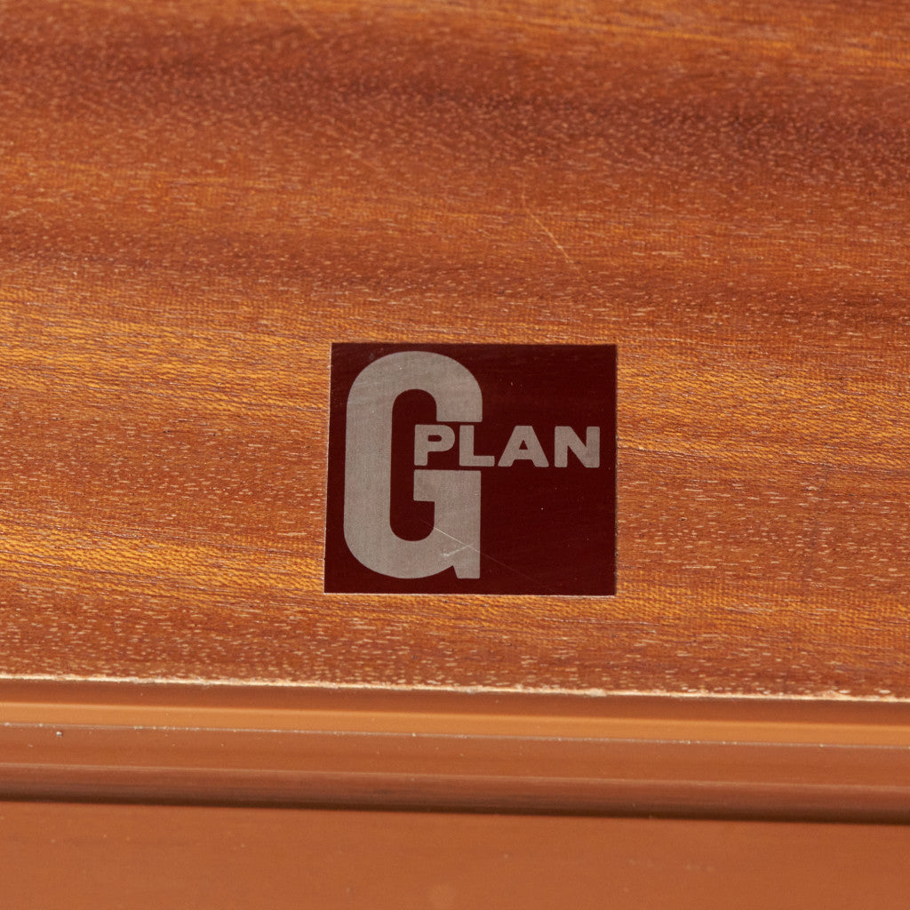 Form FIVE サイドボード