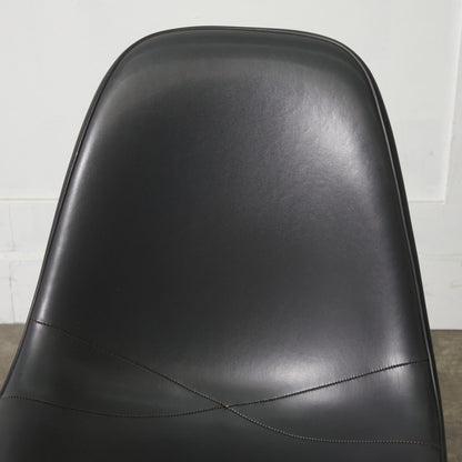 サイドシェルチェア スタッキングベース