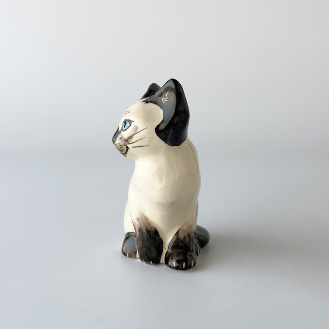 英国ヴィンテージ 猫のフィギュリン｜rocca rocca