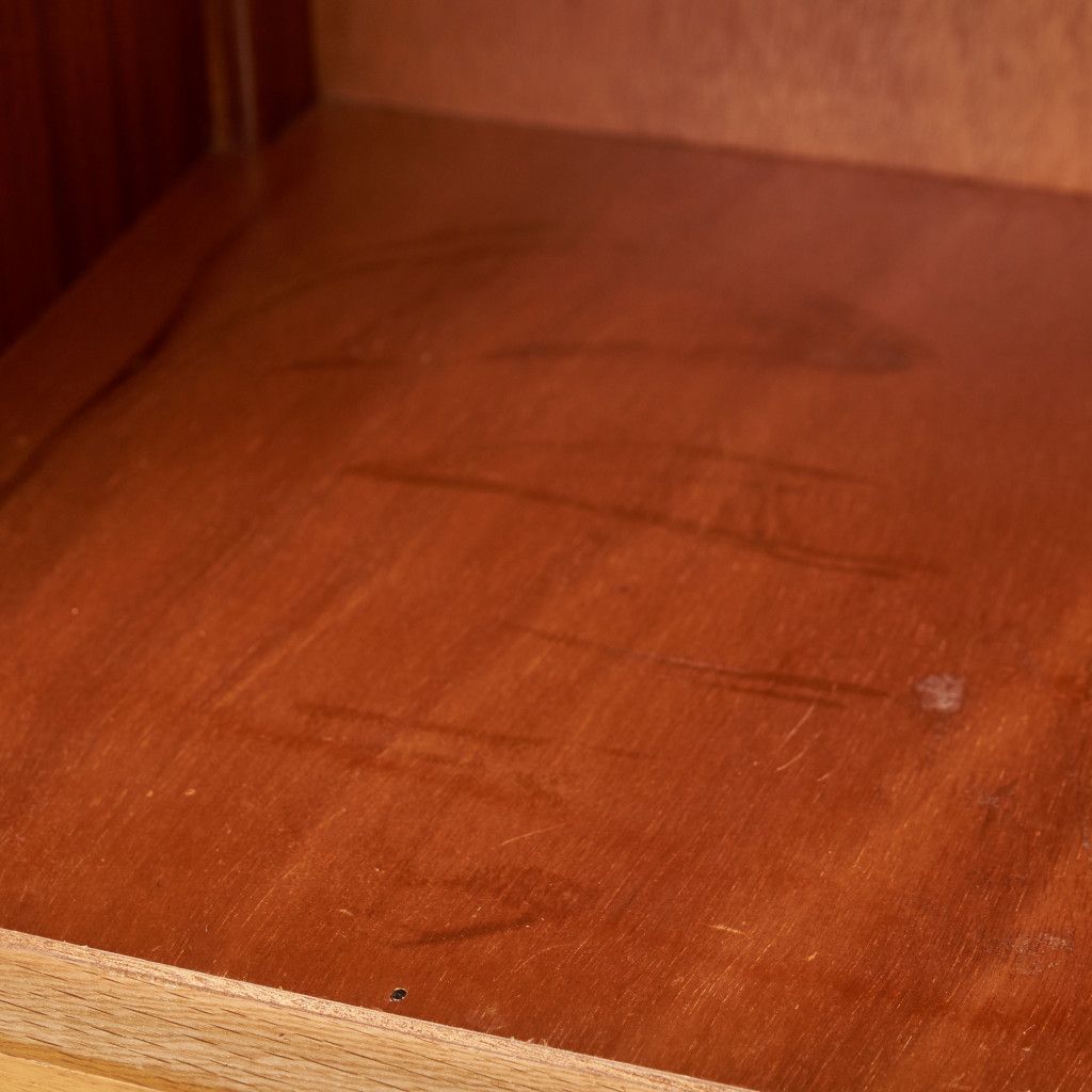 Brandon ベッドサイドキャビネット (B870)