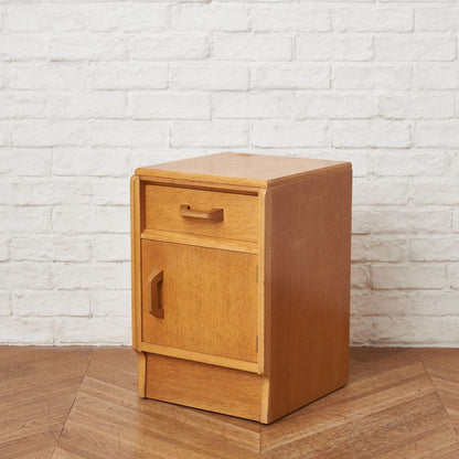 Brandon ベッドサイドキャビネット (B870)