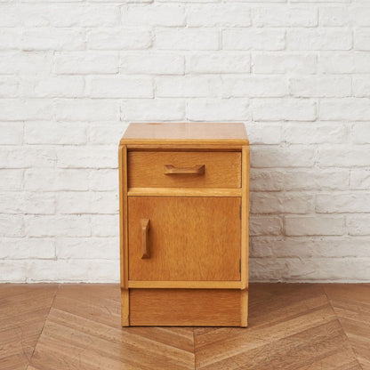 Brandon ベッドサイドキャビネット (B870)