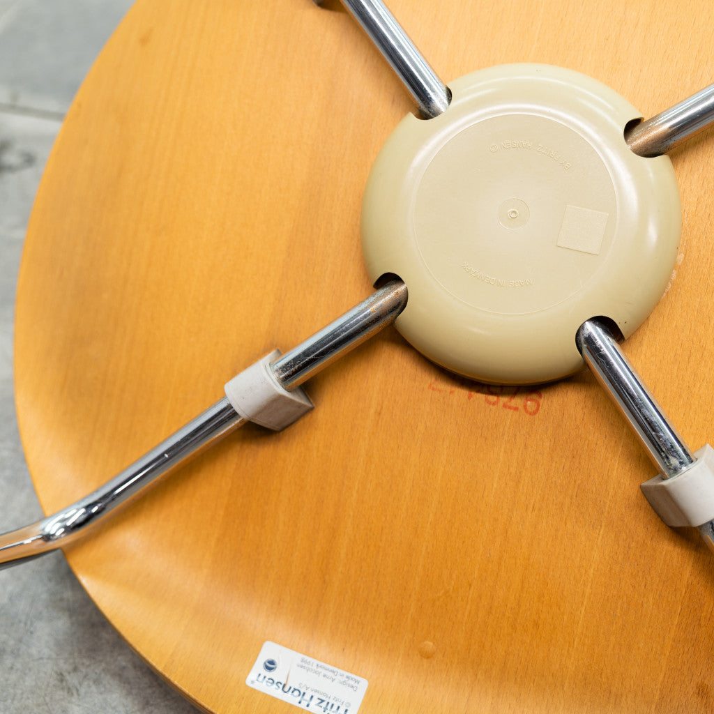 セブンチェア / フロントパディング