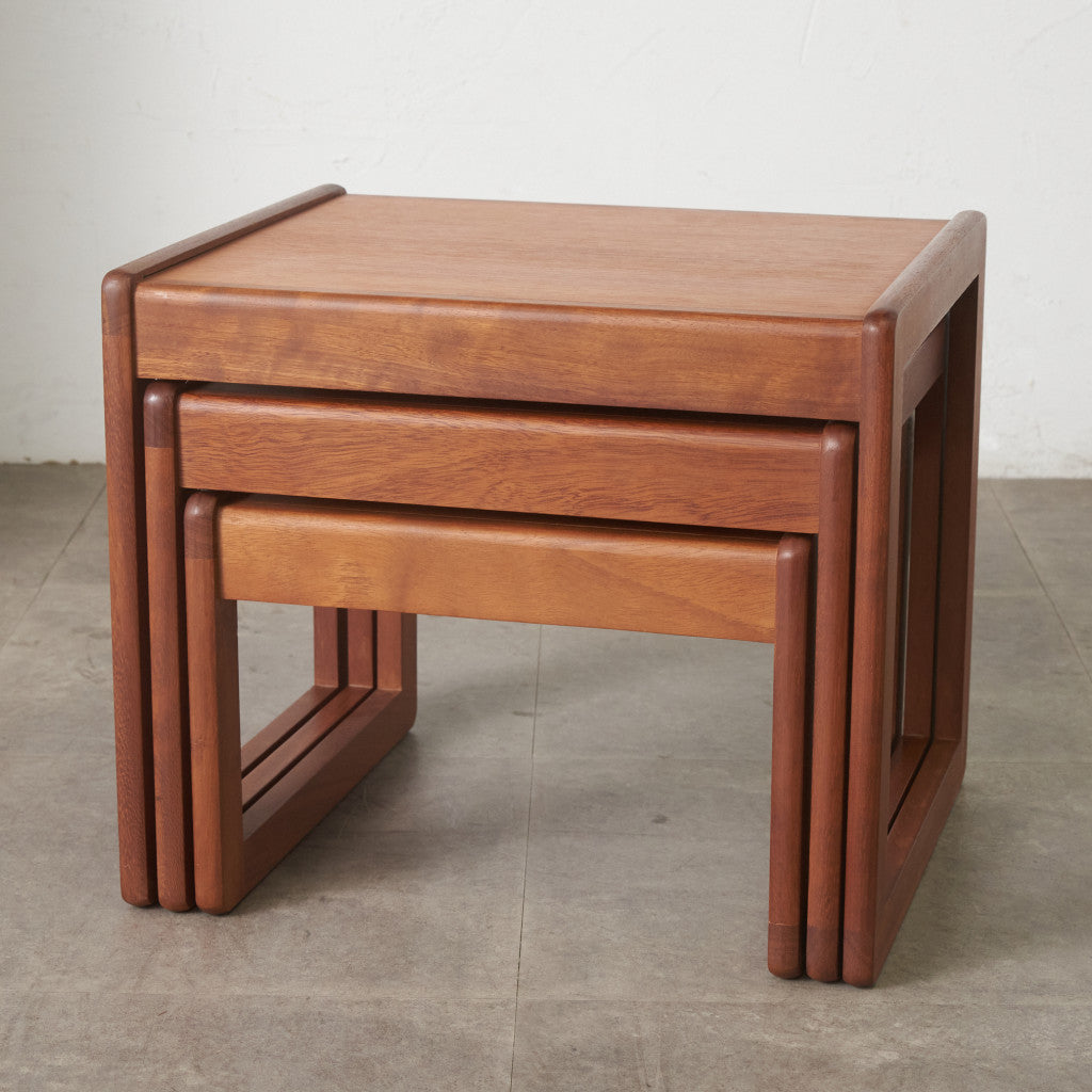 ヴィンテージ ネストテーブル