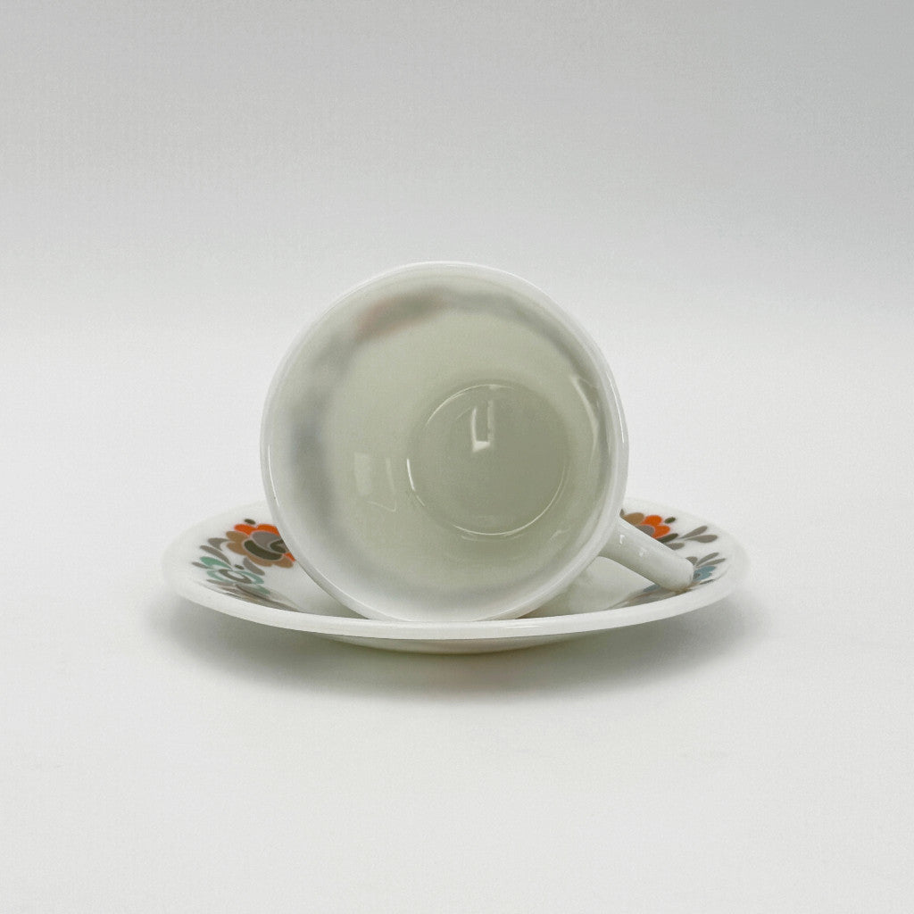 カーナビーデイジー カップ＆ソーサー