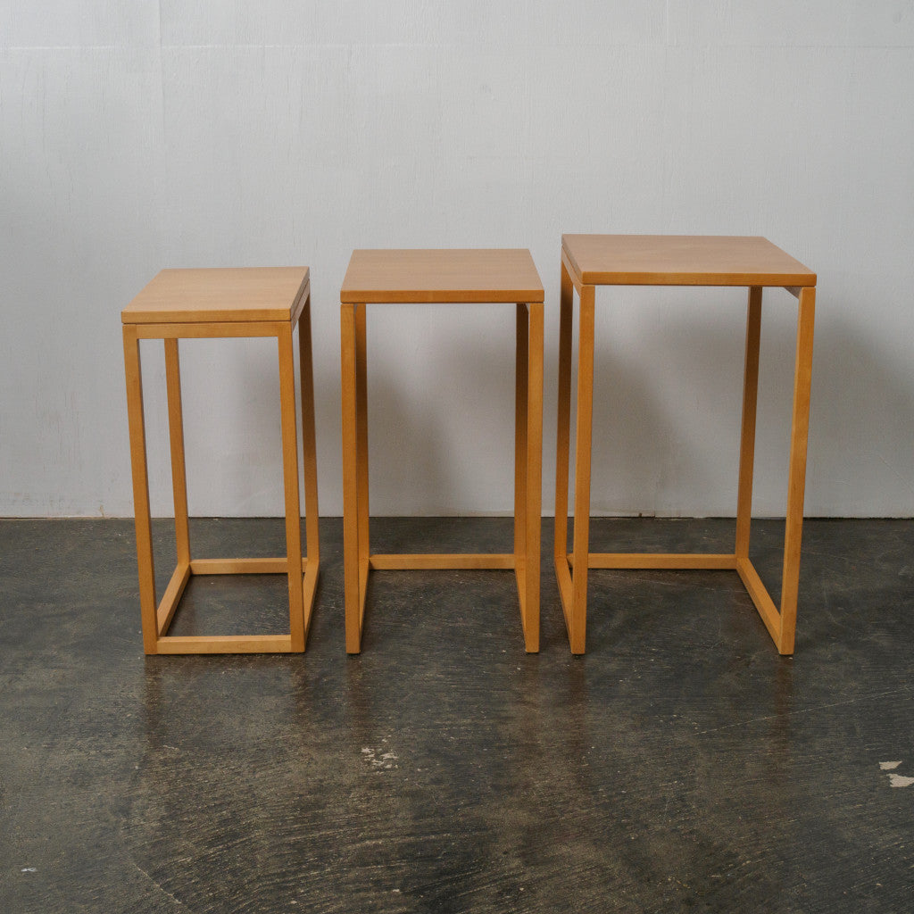 Trio ネストテーブル