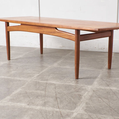 brasilia センターテーブル (ソリッドチークロングジョンテーブル)