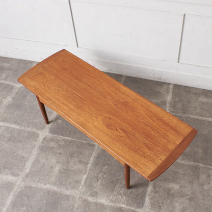 brasilia センターテーブル (ソリッドチークロングジョンテーブル)