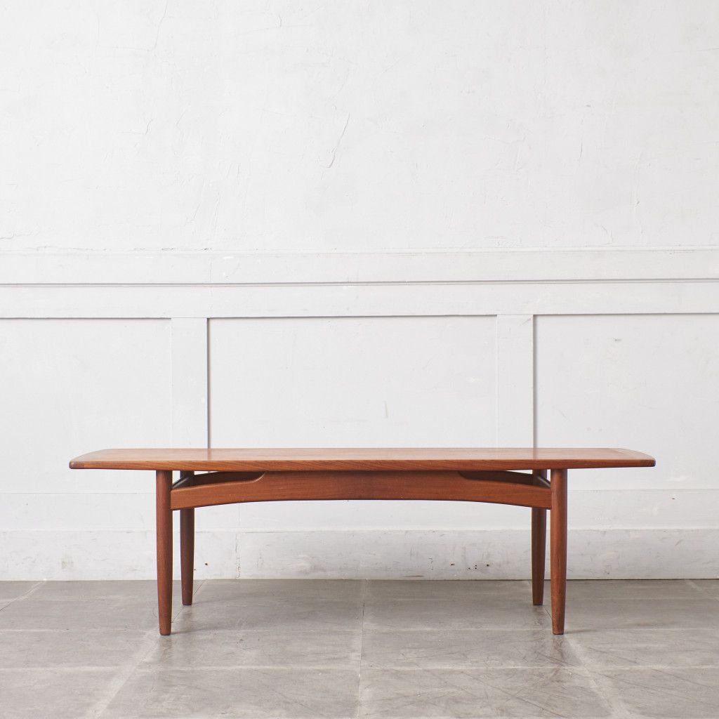 brasilia センターテーブル (ソリッドチークロングジョンテーブル)