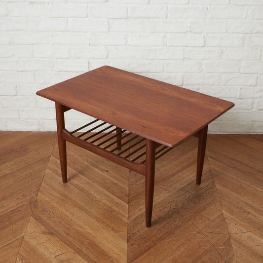 Danish オケージョナルテーブル (8021)