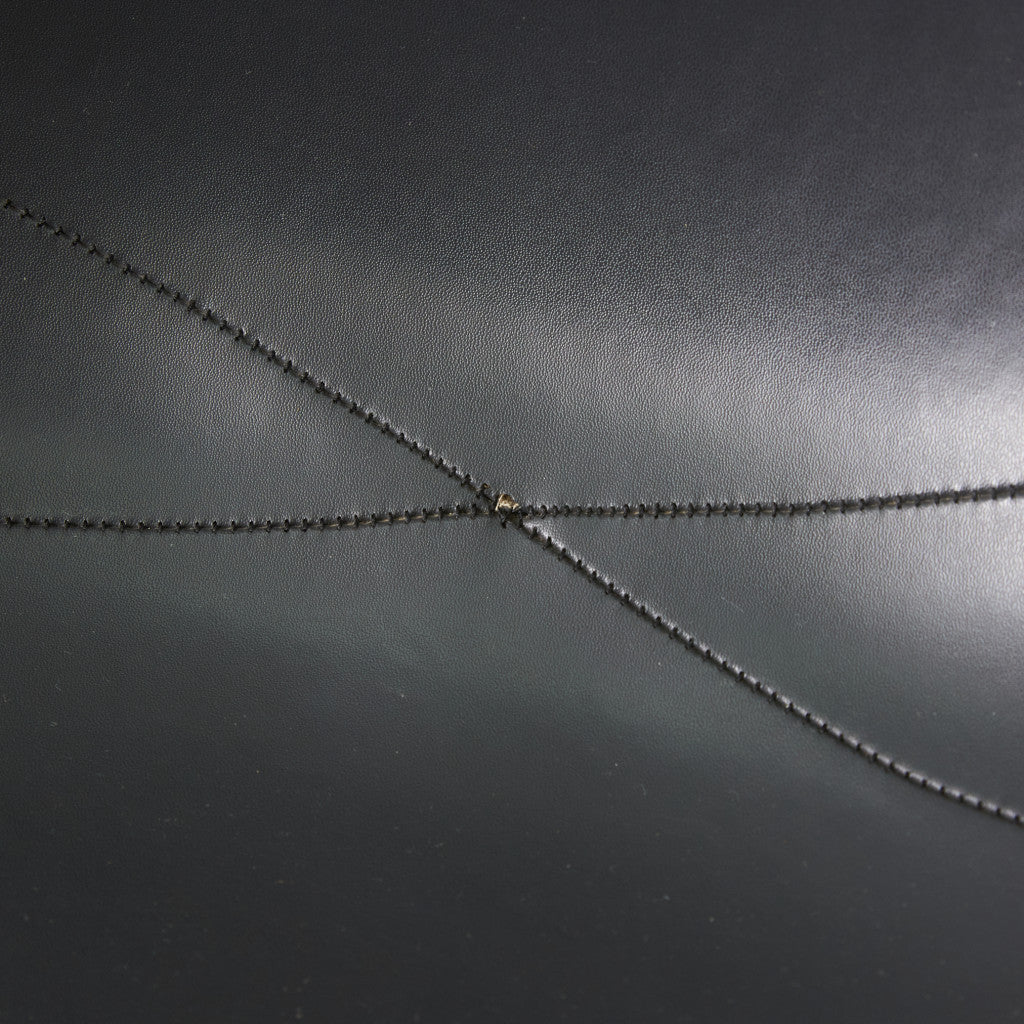 サイドシェルチェア スタッキングベース