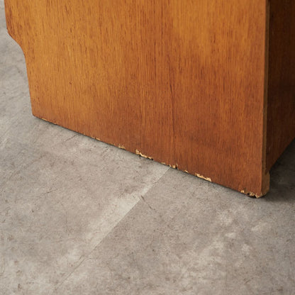 Brandon ガラスキャビネット