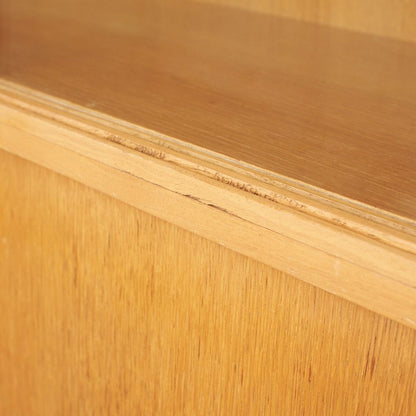 Brandon ガラスキャビネット