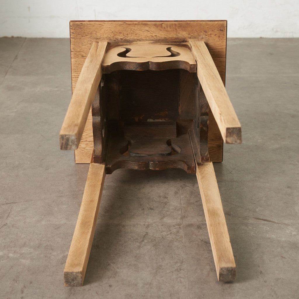 英国アンティーク アーツアンドクラフツ様式 オーク材 サイドテーブル