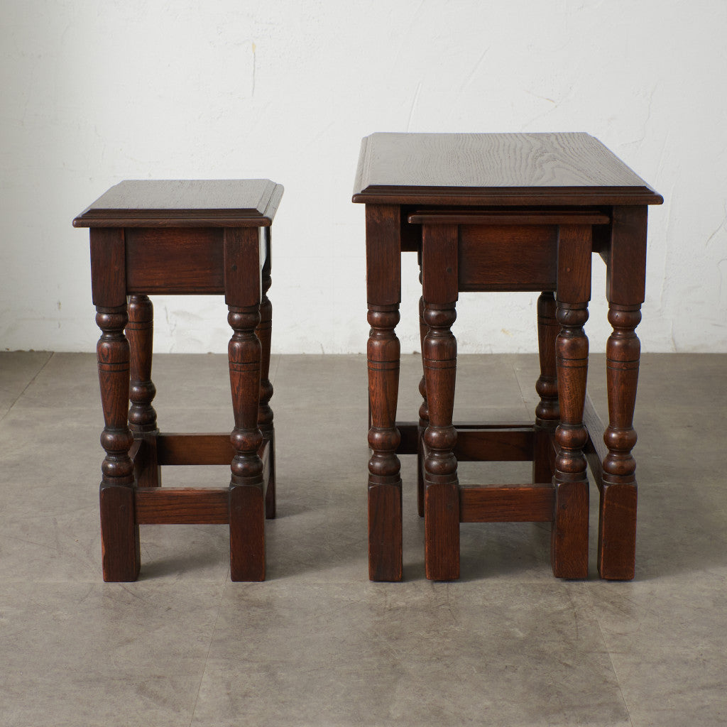 英国クラシック オーク材 ネストテーブル