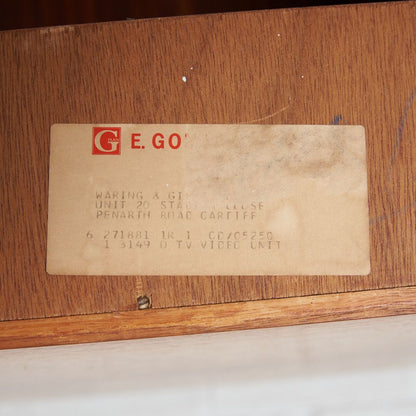 fresco TVキャビネット