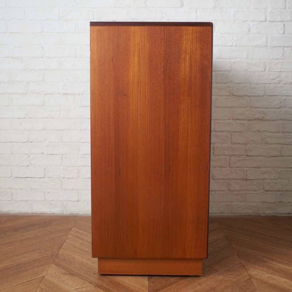 fresco TVキャビネット