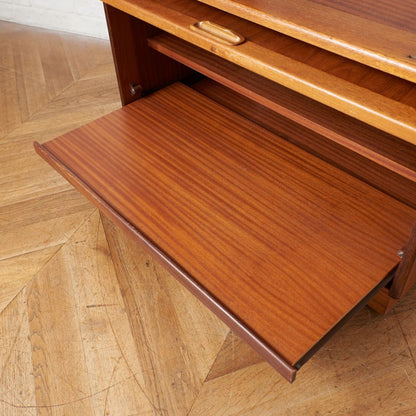 fresco TVキャビネット