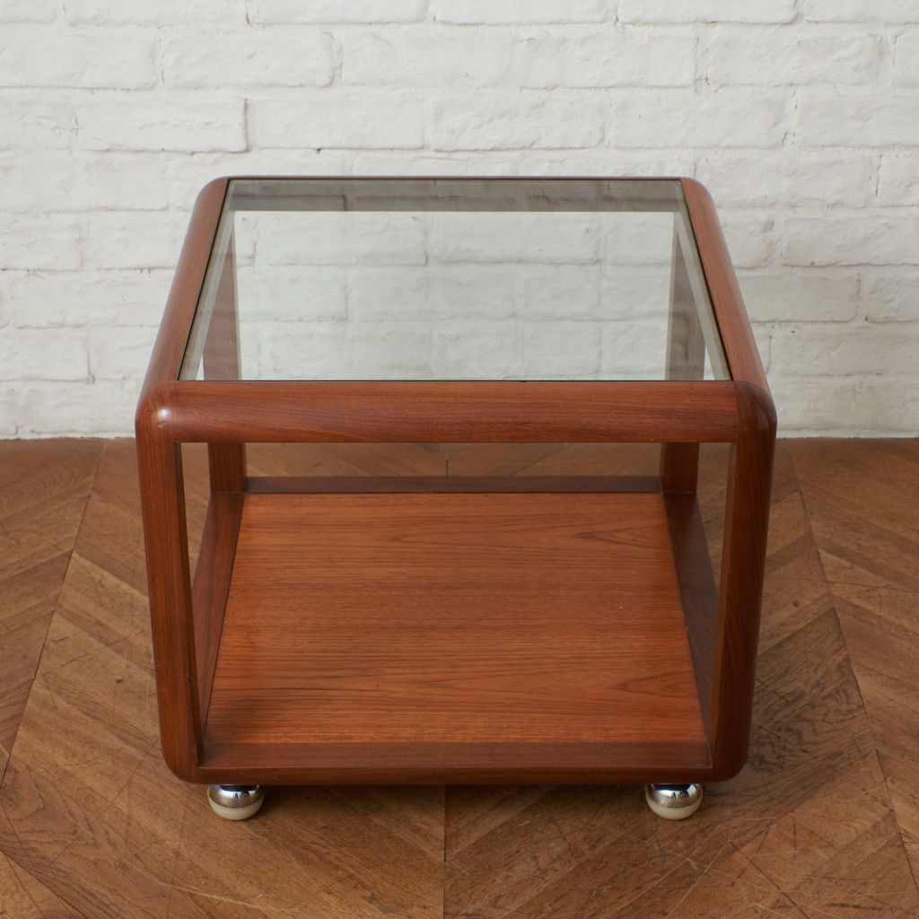 Fresco キューブ コーヒーテーブル