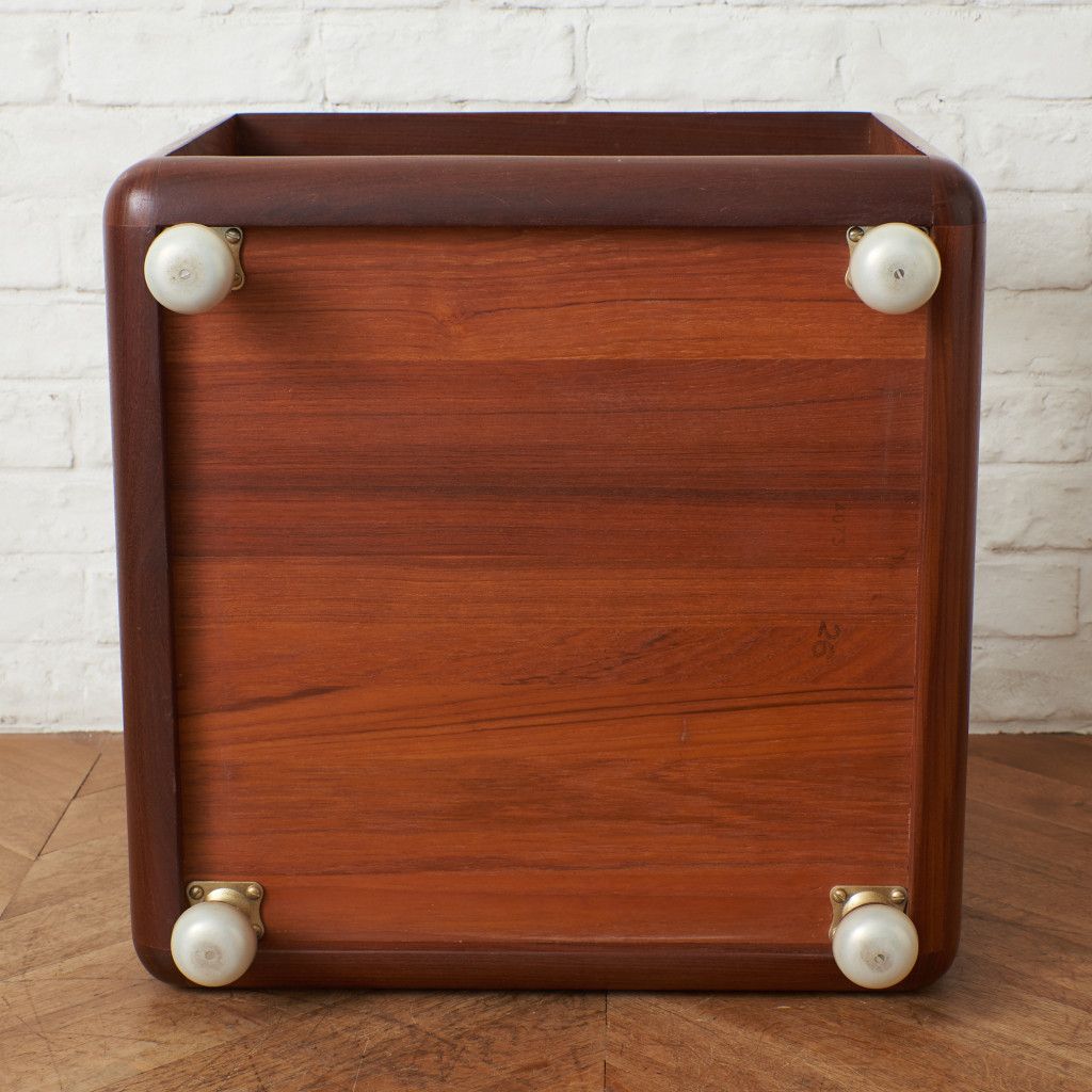 Fresco キューブ コーヒーテーブル