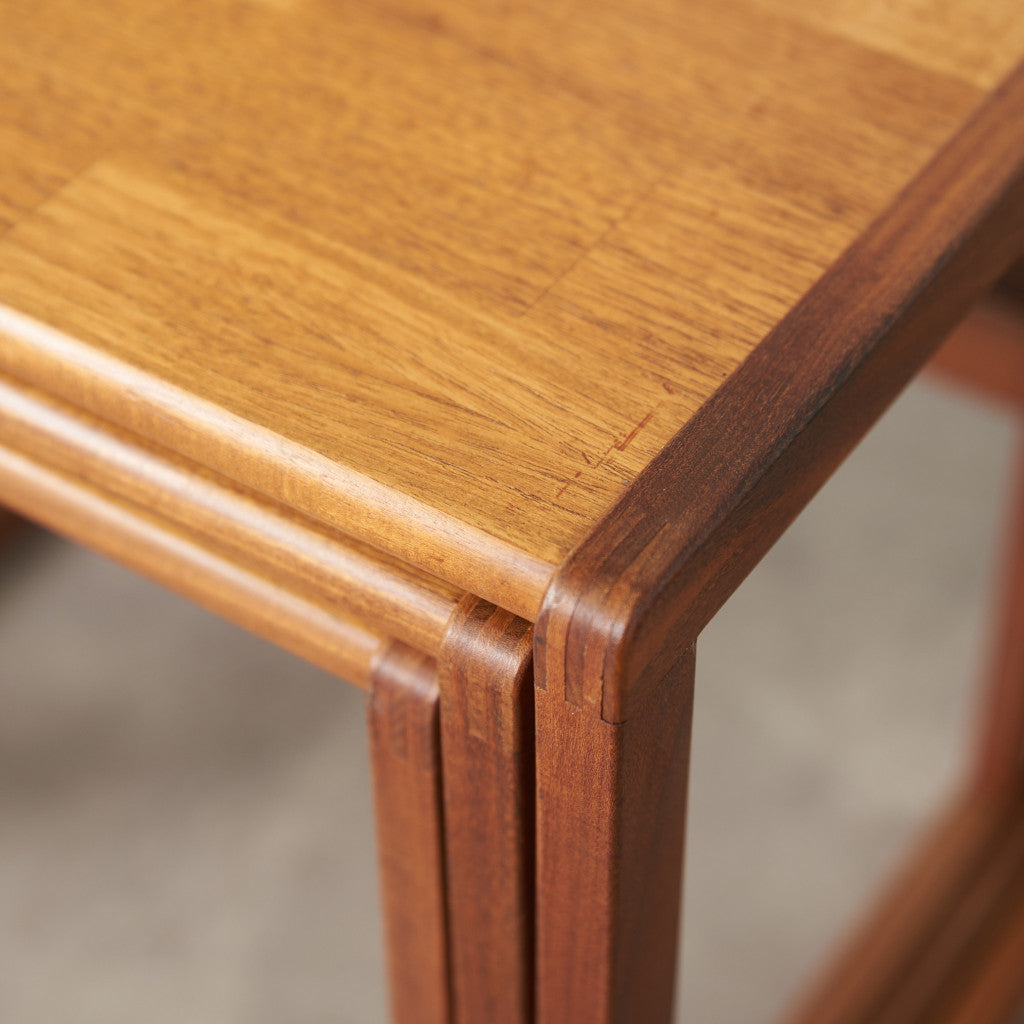 ヴィンテージ ネストテーブル (3556)