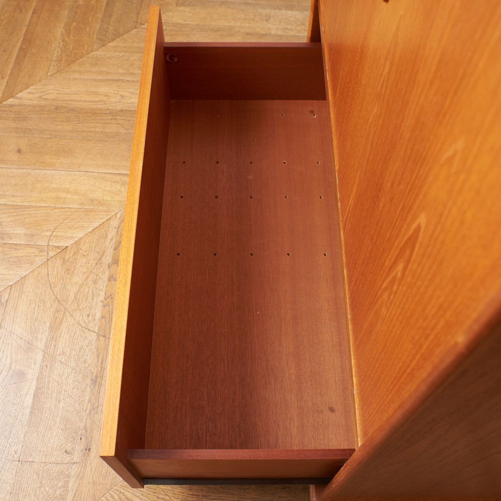 fresco TVキャビネット