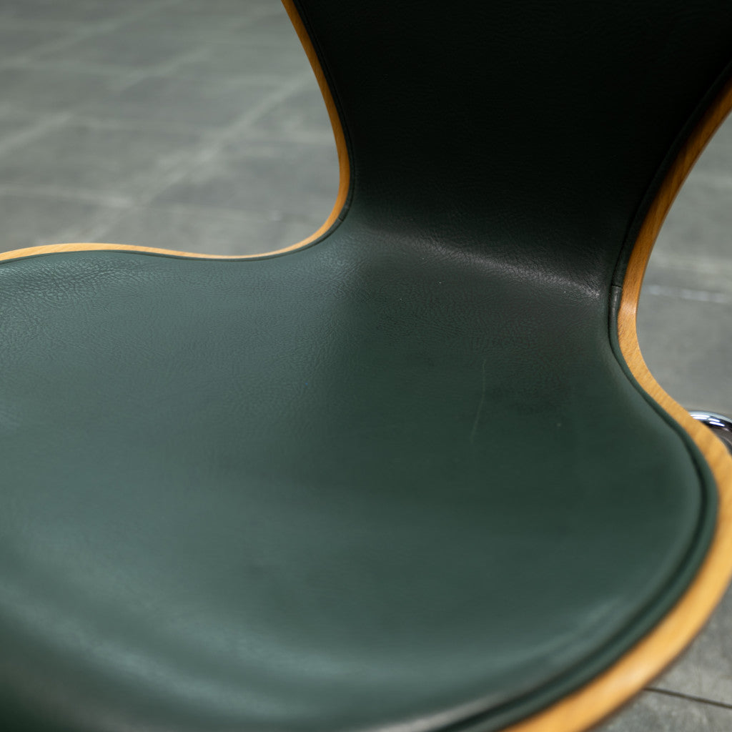 セブンチェア / フロントパディング