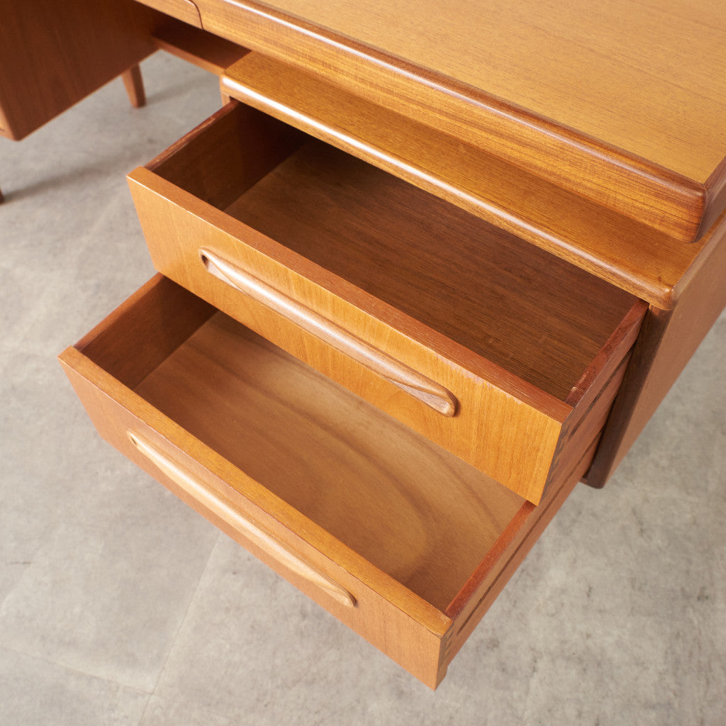 New Fresco ヴィンテージ デスク