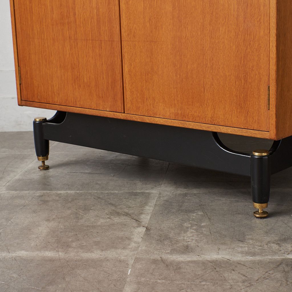 Tola&black 2ドア ワードローブ