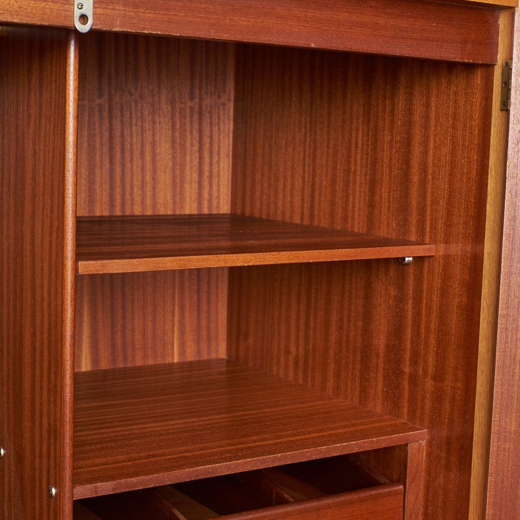 Tola&black 2ドア ワードローブ