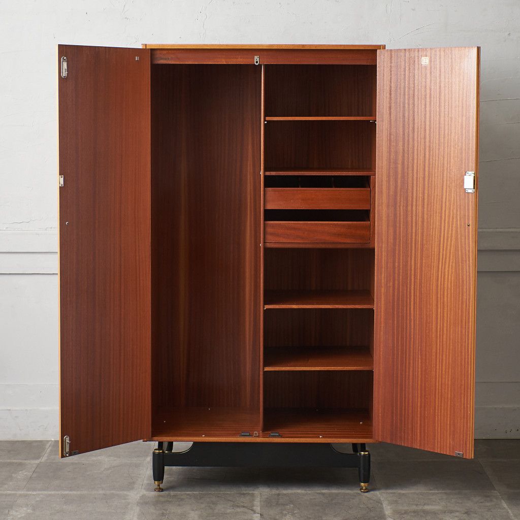 Tola&black 2ドア ワードローブ