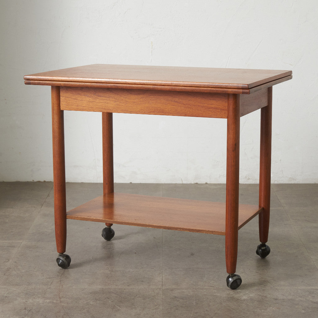 英国ヴィンテージ ターンリーフ ティートロリー