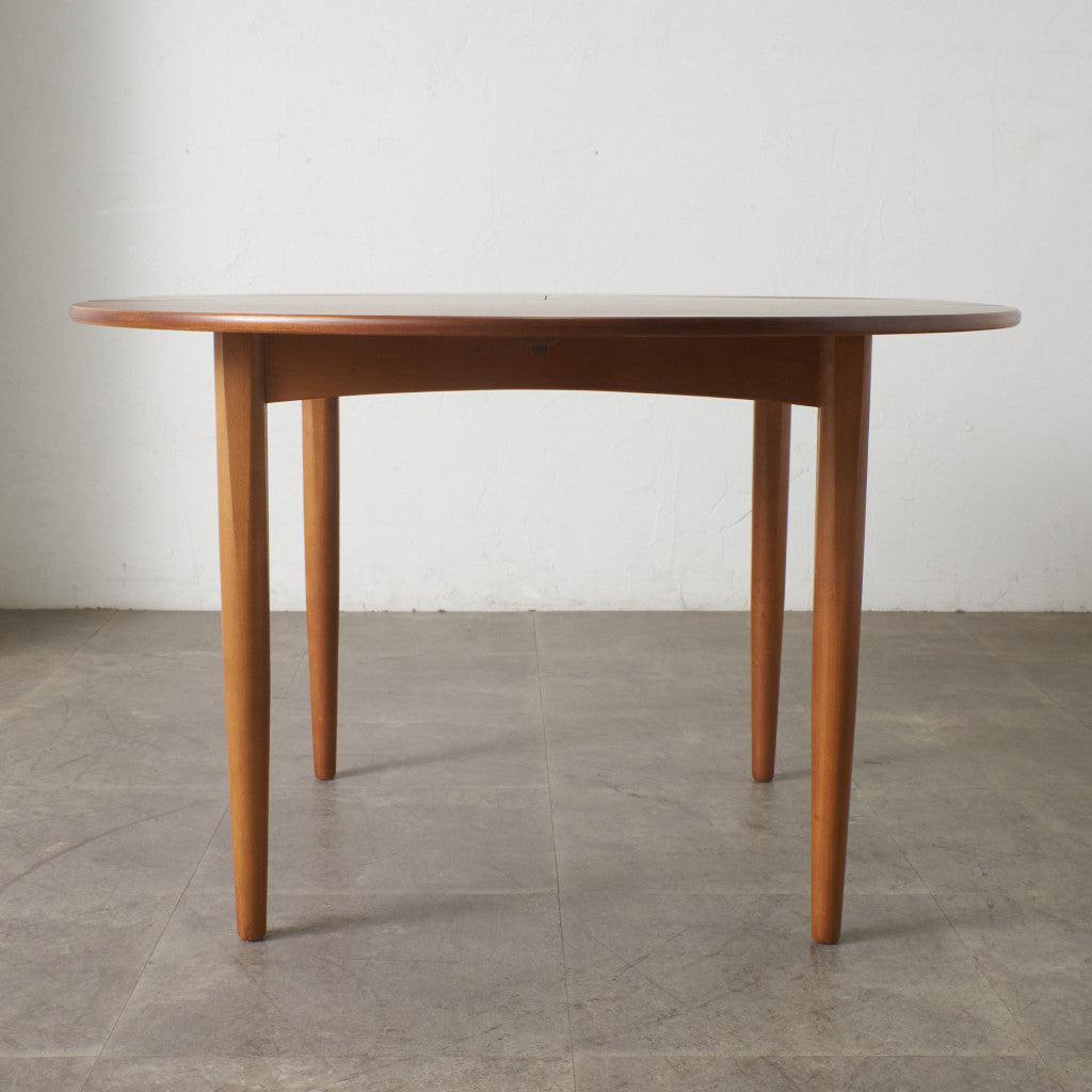 エクステンション ラウンドダイニングテーブル