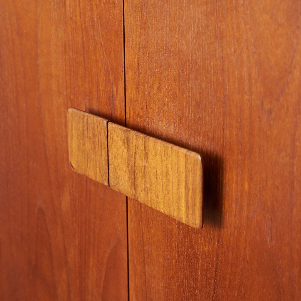 Danish ワードローブ