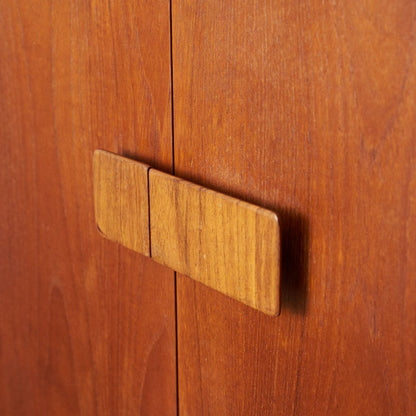 Danish ワードローブ